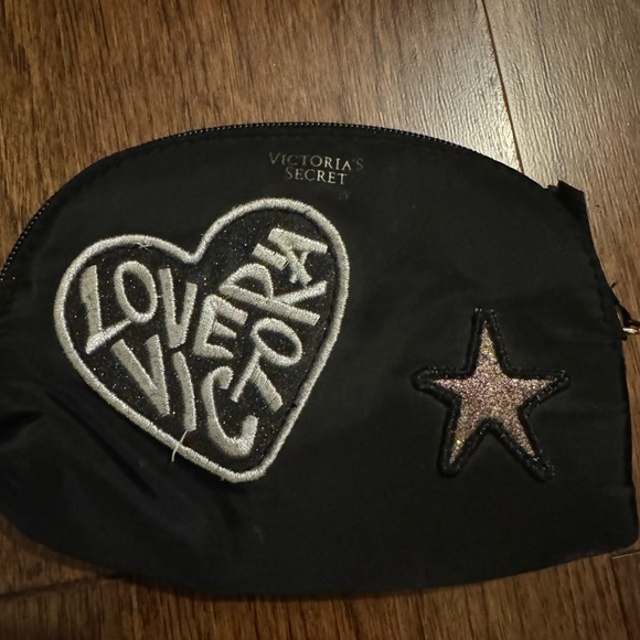 Victoria’s Secret Patch City Backpack with Matching - Picture 3 of 6